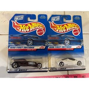 Hot Wheels 1998 First Editions Sweet 16 and Ford GT90‎ Cars Diecast Toy